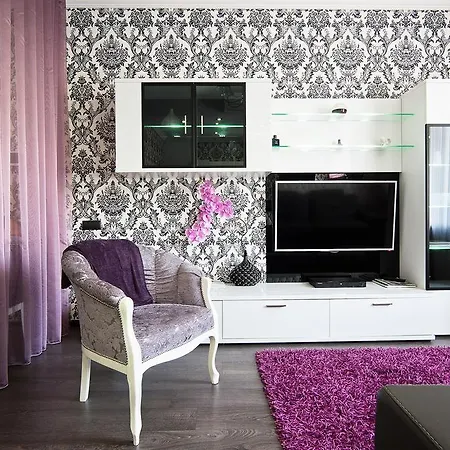 Vip Hatka Apartment *